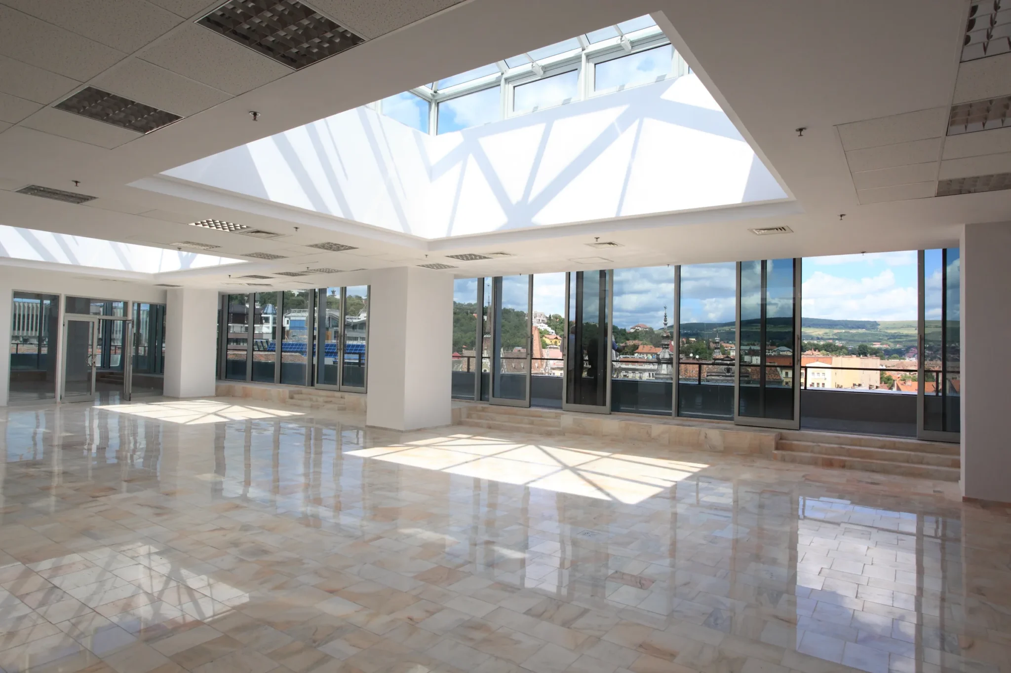 Proiect de arhitectură: Modernizare Magazin Central Cluj